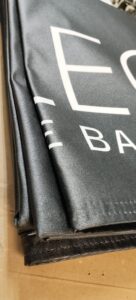 Mantel Impermeable Personalizado de Tela – detalle del producto